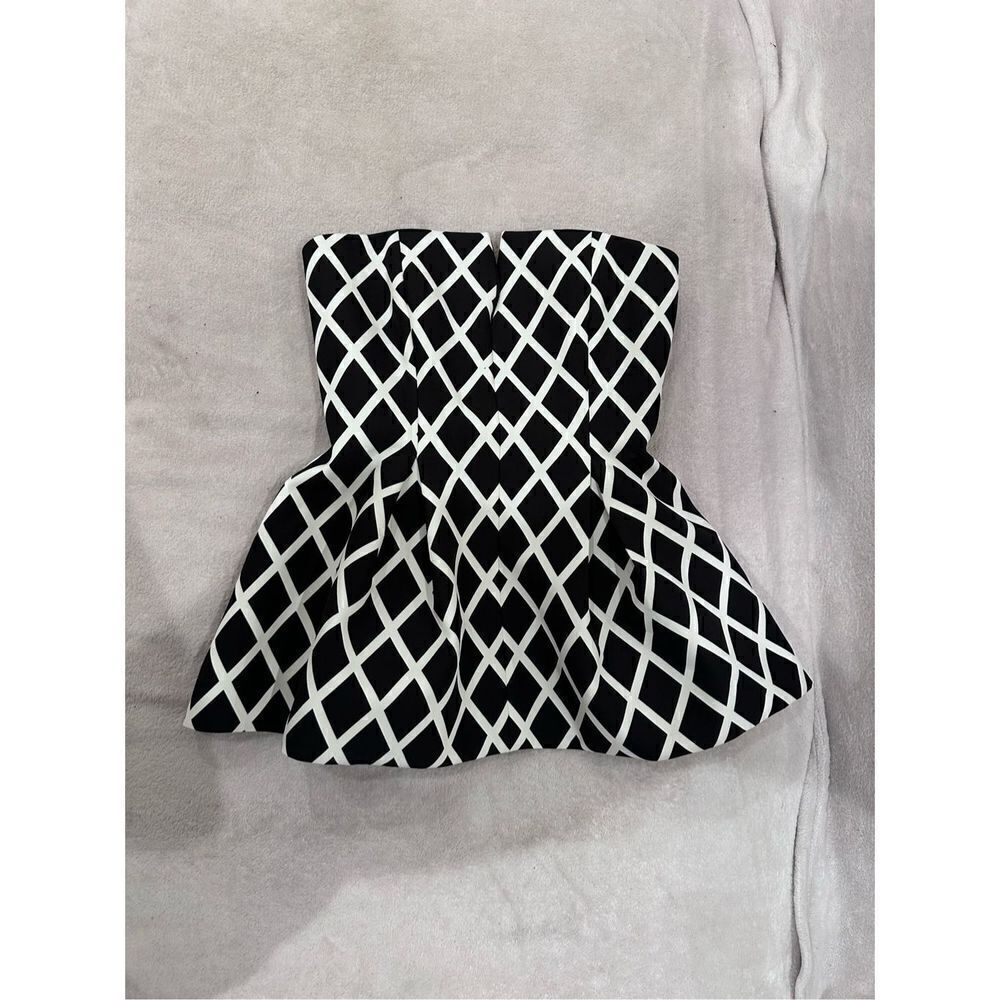 CameoβstraplessβtopβsizeβLβwomenβsβblackβandβwhite